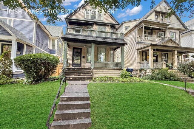 Primary Photo - 54 Anderson Pl