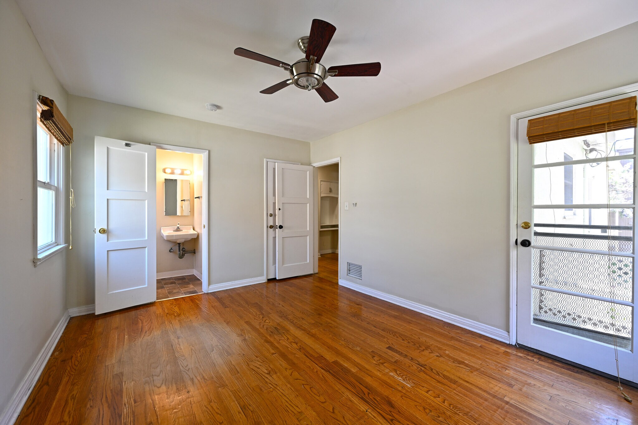 Building Photo - 11063 Ohio Ave