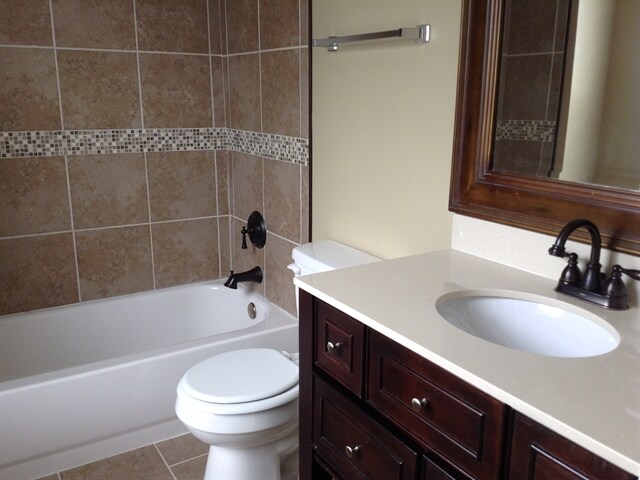 Building Photo - 6505 Semmes Ln