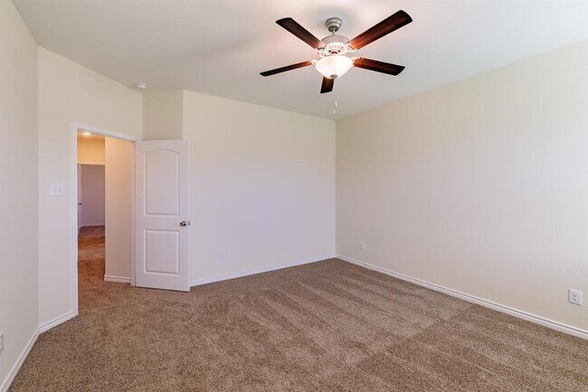 Building Photo - 331 Liberty Meadows Dr