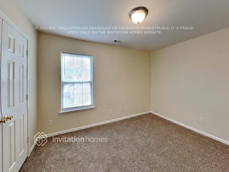 Building Photo - 711 Wilderness Trail Dr