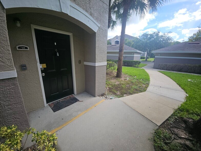 Building Photo - 6584 Swissco Dr