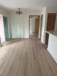 Building Photo - Ground floor Kahului Ikena unit