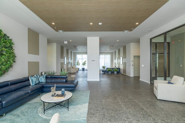 Lobby - Canopy West River Phase II