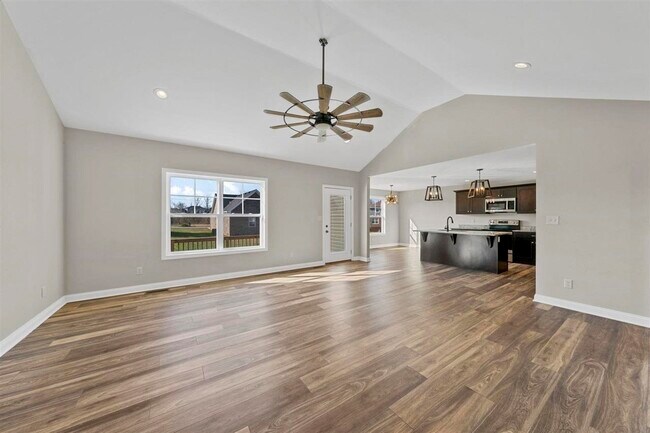 Building Photo - 148 Hillridge Ct