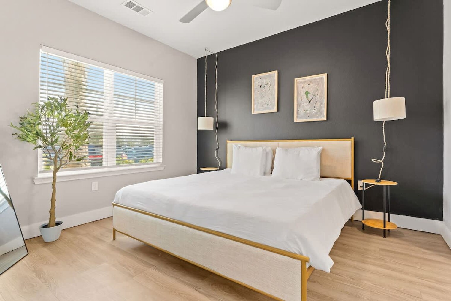 Building Photo - 12420 Rain Strm Ct