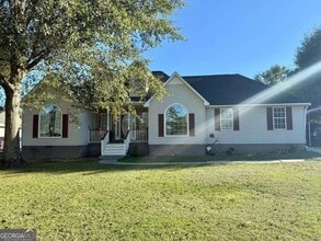 Building Photo - 22 Valley Creek Dr SW