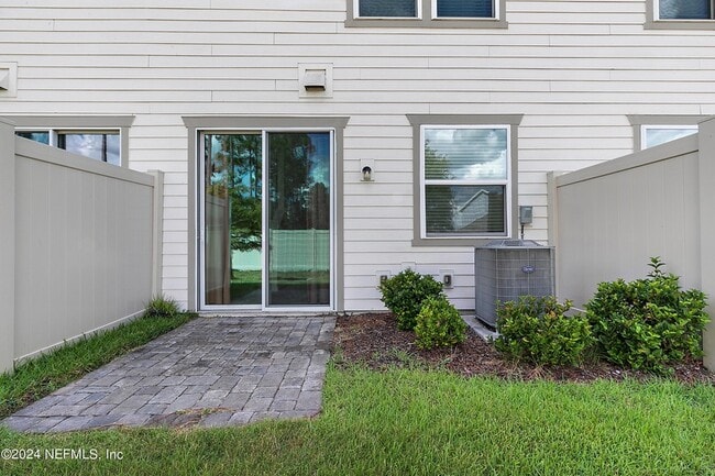 Building Photo - 7919 Merchants Way