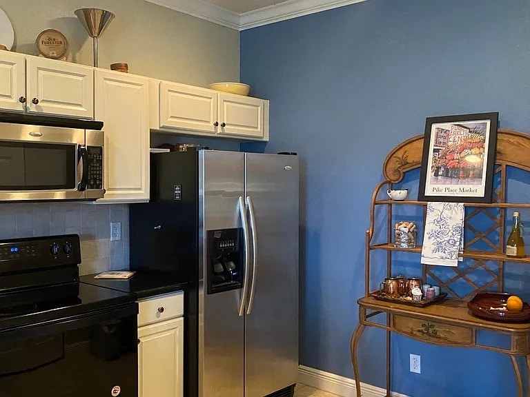 Building Photo - 1077 Cheval Dr