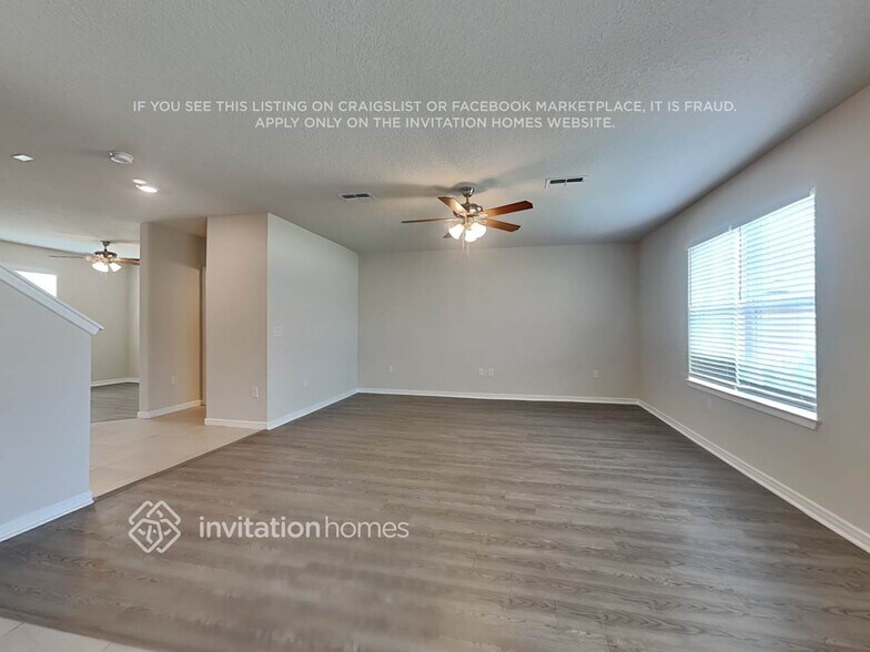 Building Photo - 3831 Spruce Creek Dr