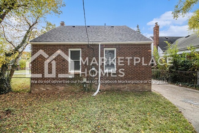 Building Photo - 16487 Edmore Dr