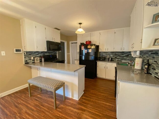 Building Photo - 3112 Barrett Pl