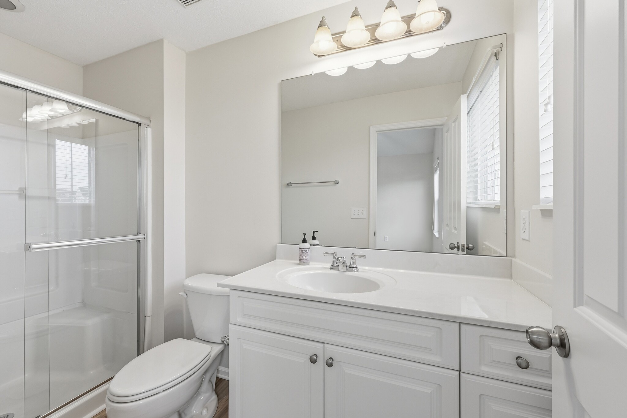 Building Photo - 1656 Nature Dr