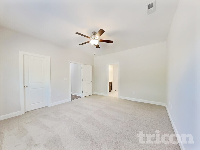 Building Photo - 107 D L Phillips Ln