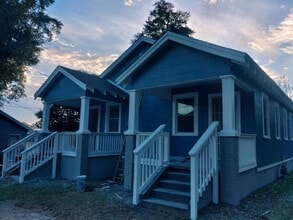 Building Photo - 1503 11th Ave