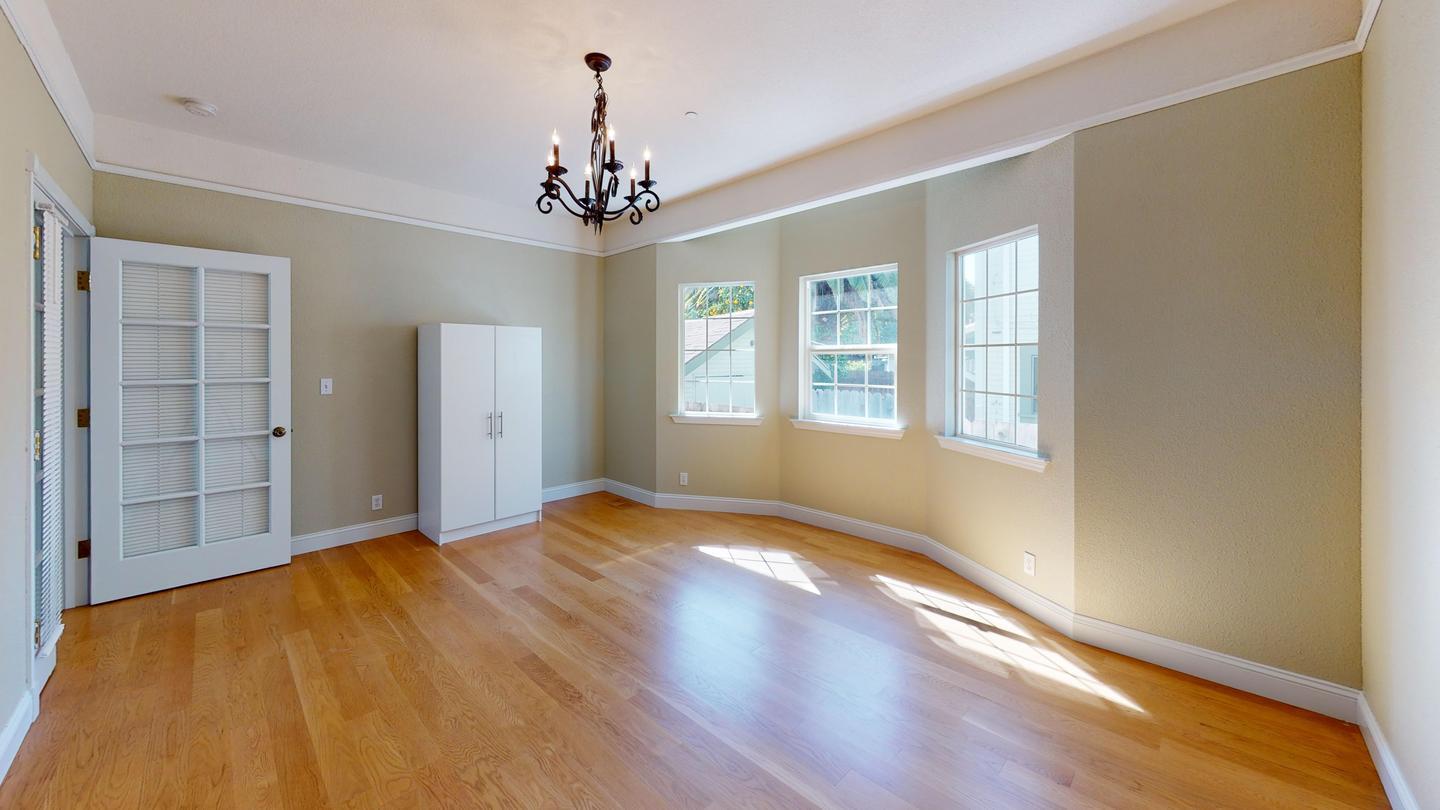 Building Photo - 1517 Jefferson Ave