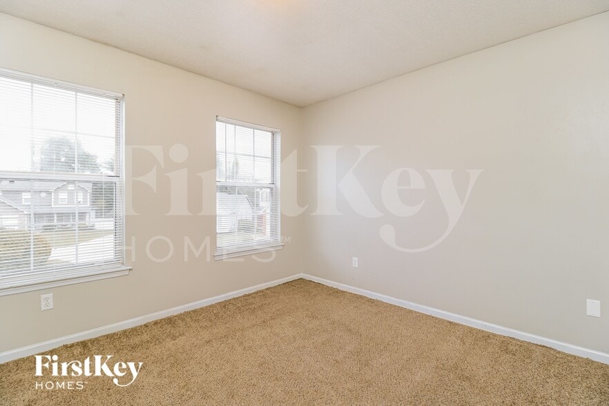 Building Photo - 2909 Sand Spur Ct