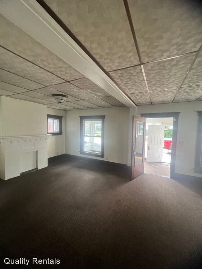 Building Photo - 3 br, 1 bath House - 228 E 26TH