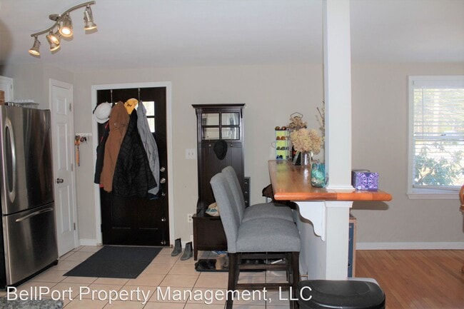 Building Photo - 3 br, 2 bath House - 2 Fox Run Road