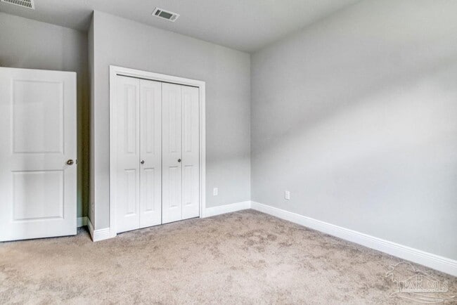 Building Photo - 10023 Pandion Trail