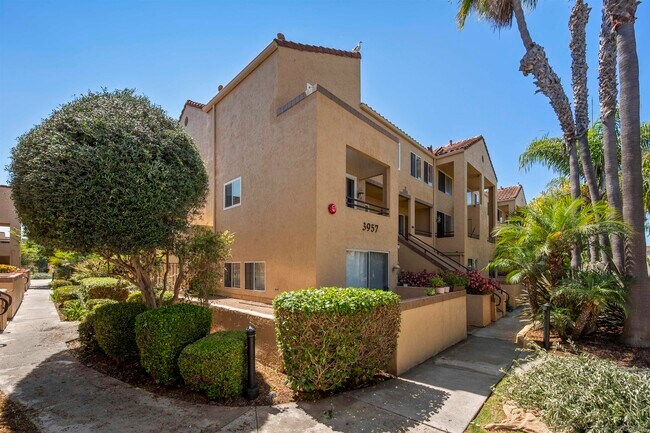 Building Photo - 3957 Nobel Dr
