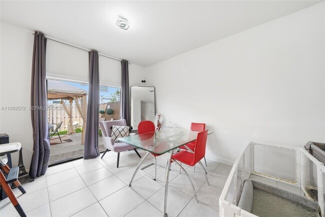 Building Photo - 24644 SW 118 Pl