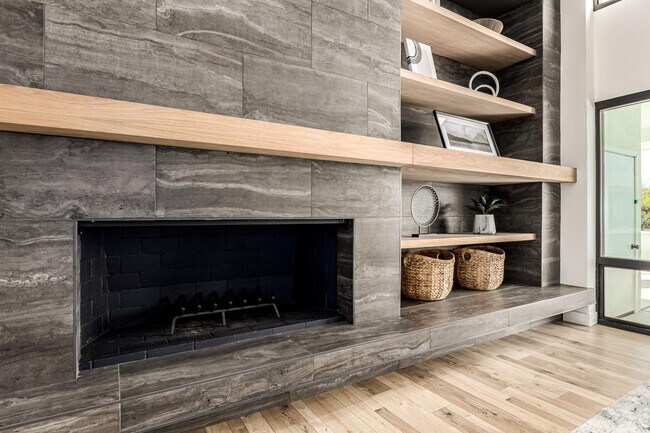 Building Photo - 9917 N 52nd St