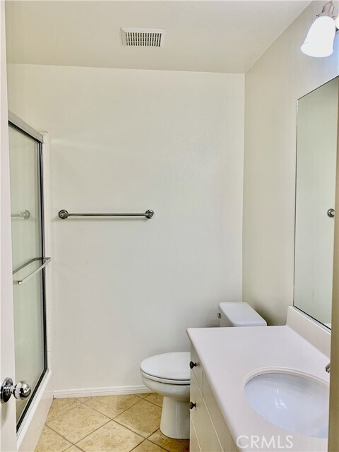 Building Photo - 131 Stepping Stone