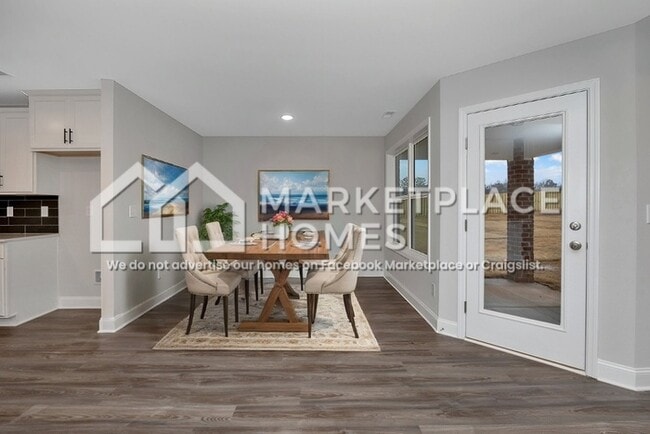 Building Photo - 14163 Nursery Dr