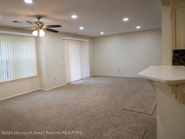 Building Photo - 459 Magnolia Ct