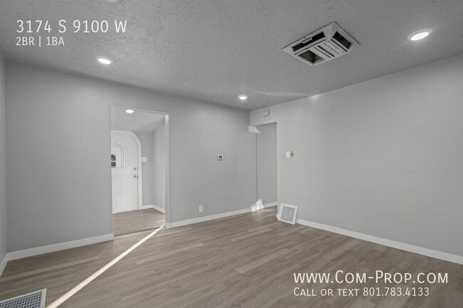 Building Photo - 3174 S 9100 W