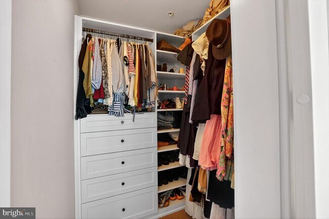 Building Photo - 1634 14th St NW