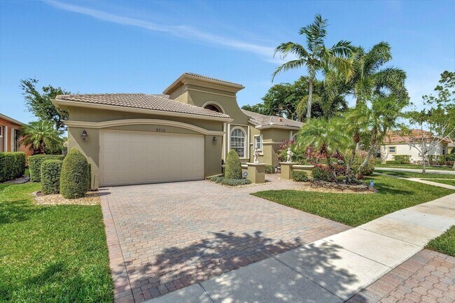Building Photo - 9315 Via Classico W