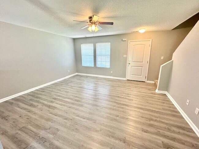 Building Photo - Cordova 3 Bedroom 2.5 Bath Home Houston Le...