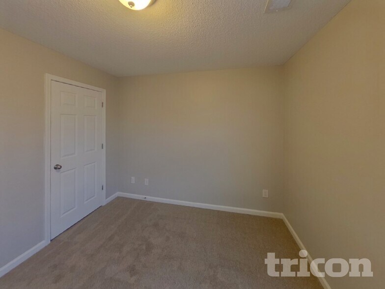 Building Photo - 3812 Plymouth Rock Drive