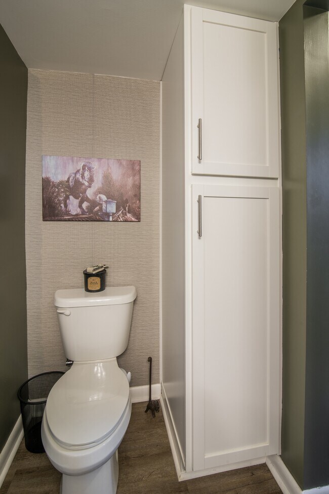 Building Photo - 4605 Coronado Dr