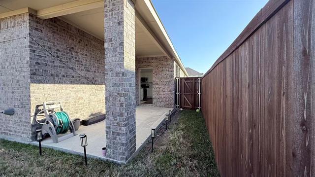 Building Photo - 6009 Pensby Dr