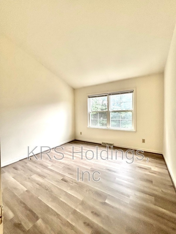 Building Photo - 1424 Ashland Dr