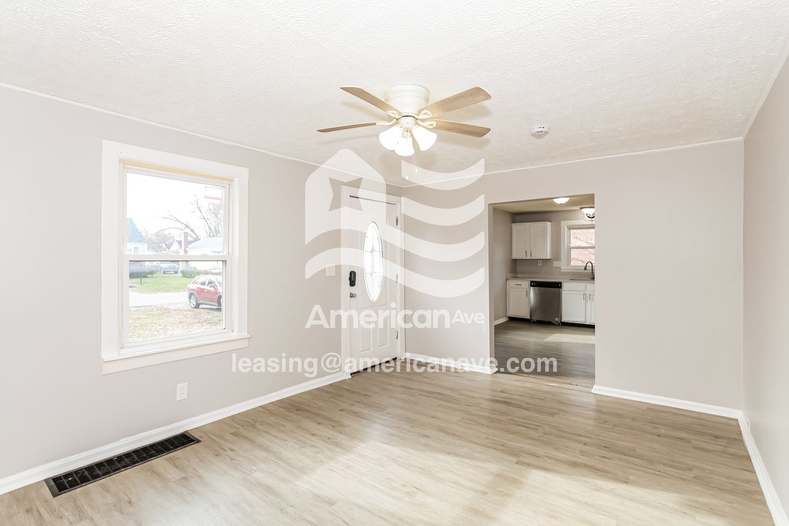 Building Photo - 4222 Myrtle Ave