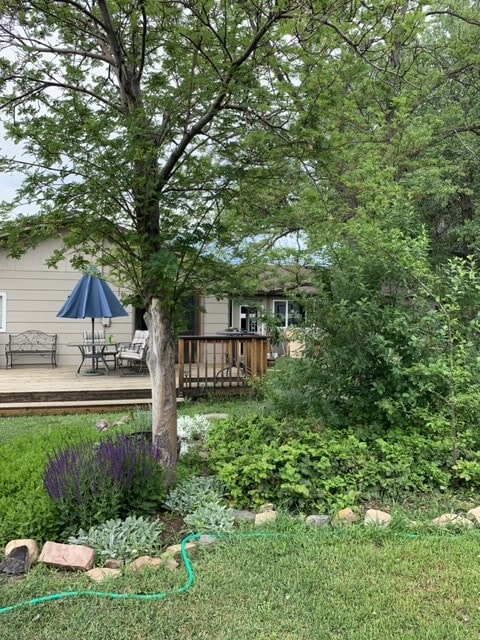 Building Photo - 601 Gutcher Dr