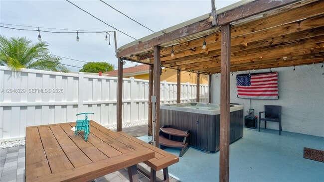 Building Photo - 11370 NW 46th Pl