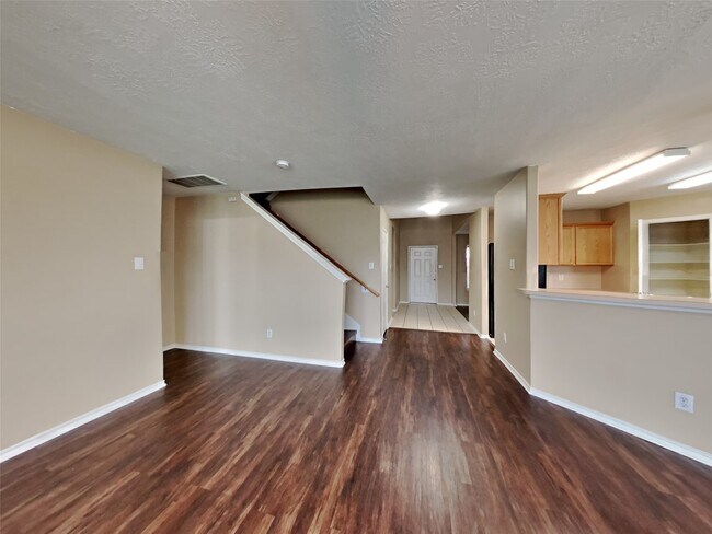 Building Photo - 8030 Echinacea Dr