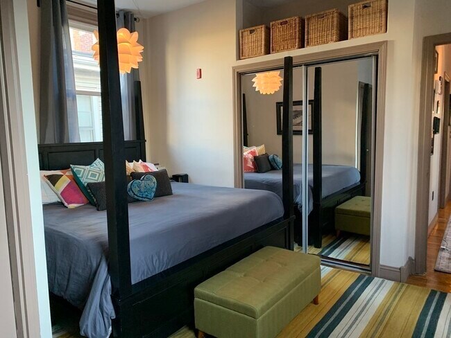 Building Photo - 138 Trenton St