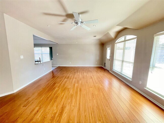 Building Photo - 7008 Auckland Dr