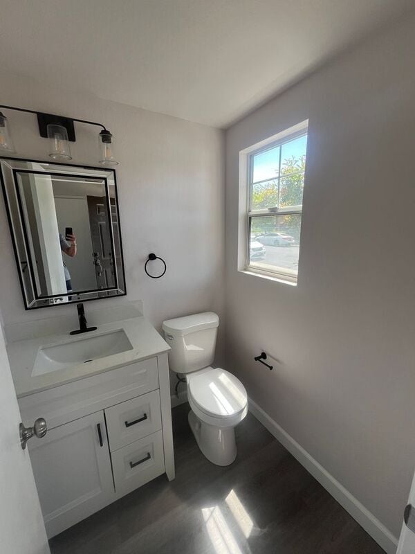 Building Photo - 39790 Monarch Dr