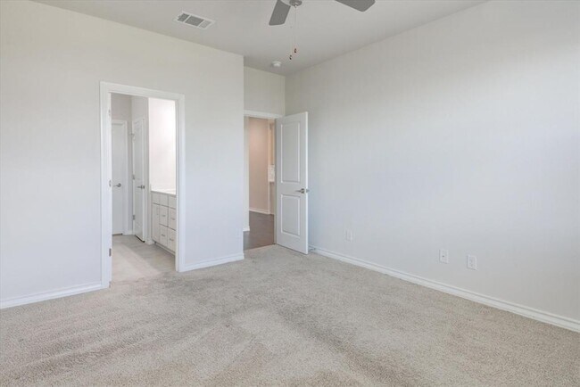 Building Photo - 144 Andesite Trl