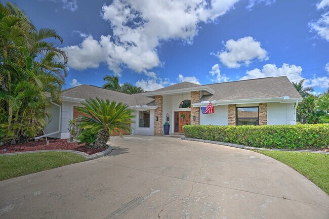 Building Photo - 28450 Winthrop Cir