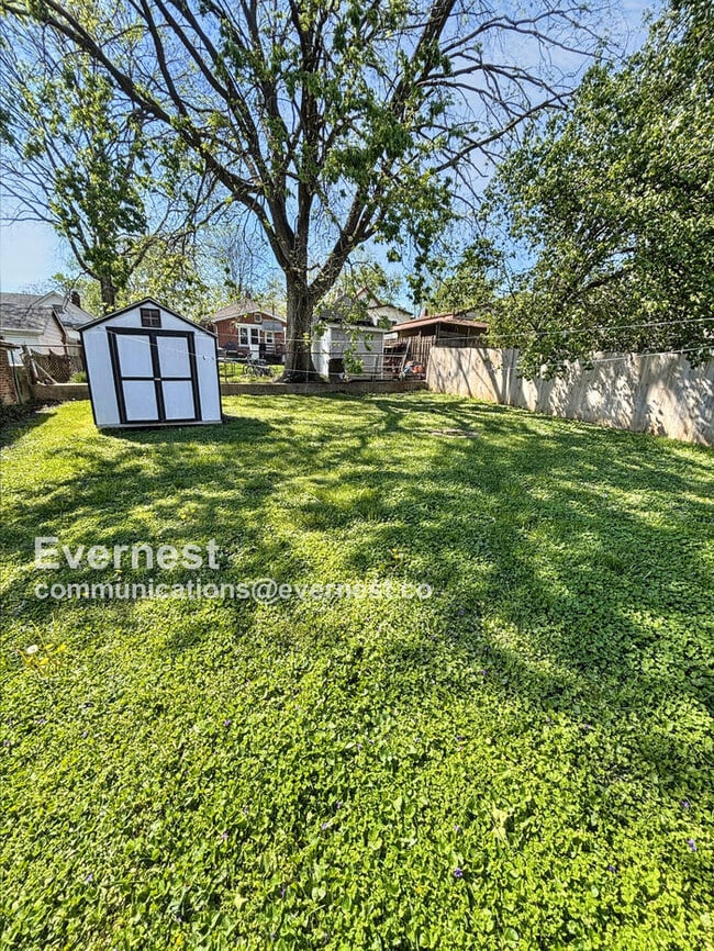 Building Photo - 7831 Clevedon St