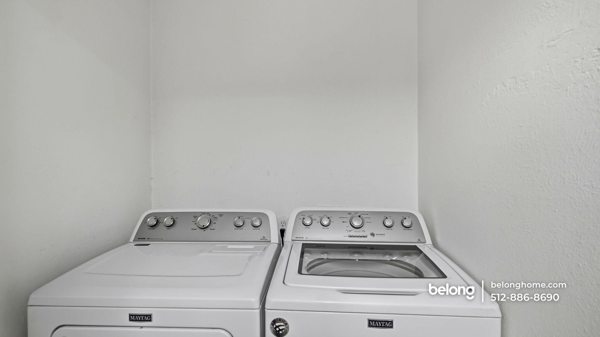 Building Photo - 5701 Claystone Cove