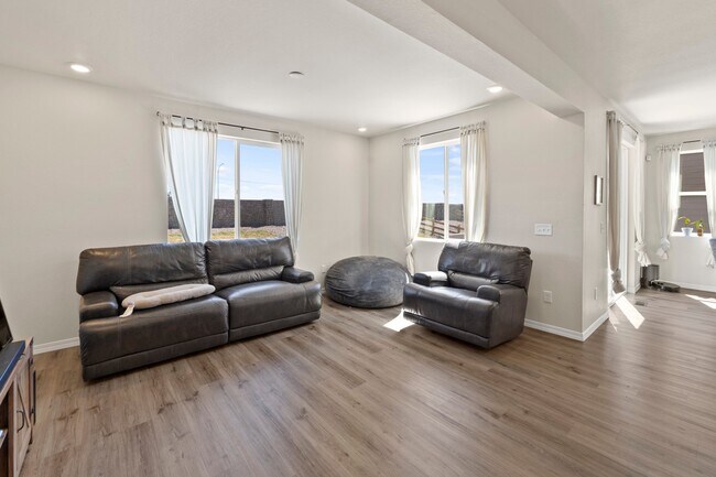 Building Photo - 4783 High Stone Pl